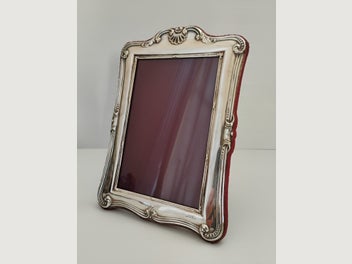 Image 1 of 8