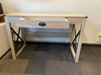 Image 1 of 6
