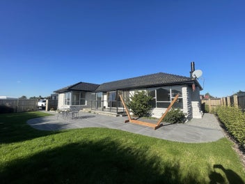 Image 1 of 18