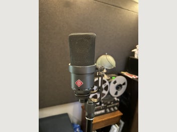 Image 1 of 6
