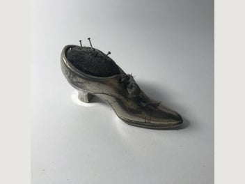 Image 1 of 3