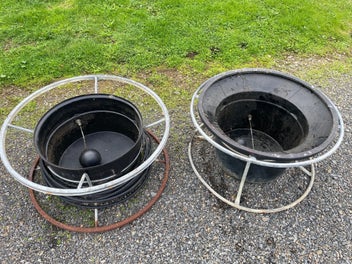 Image 1 of 2