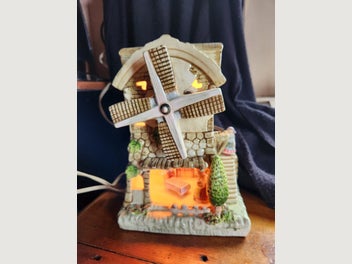 Image 1 of 3