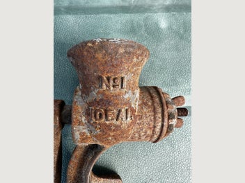 Image 1 of 6
