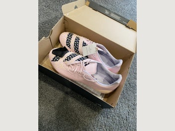 Image 1 of 6