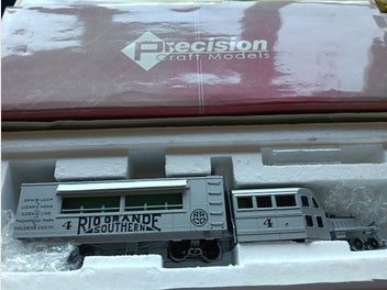 Image 1 of 4