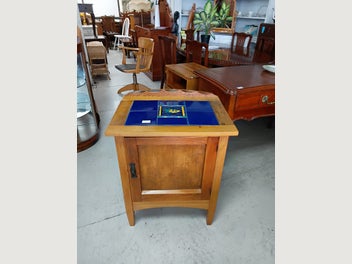 Image 1 of 4