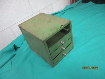 Image 1 of 4