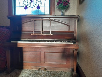 Image 1 of 5