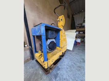 Image 1 of 5