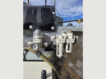 Image 1 of 7
