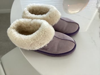 Image 1 of 5
