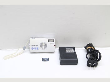 Image 1 of 7