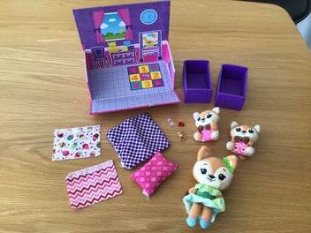 Image 1 of 4