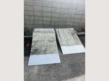Image 1 of 5