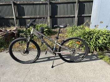 Image 1 of 4