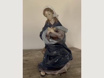 Image 1 of 7