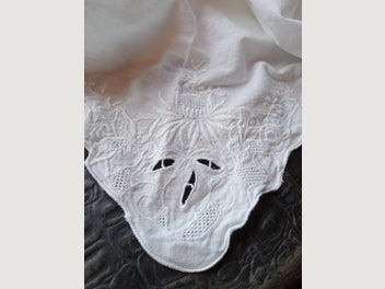Image 1 of 7