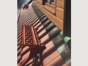 Image 1 of 7