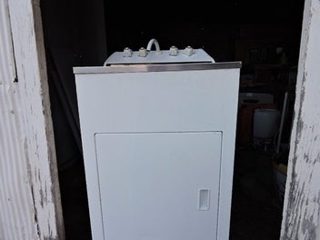 Image 1 of 2