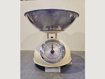 Image 1 of 8
