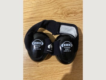 Image 1 of 6