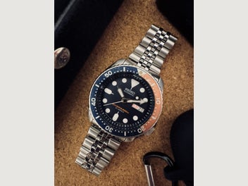 Image 1 of 8