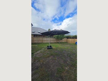 Image 1 of 8