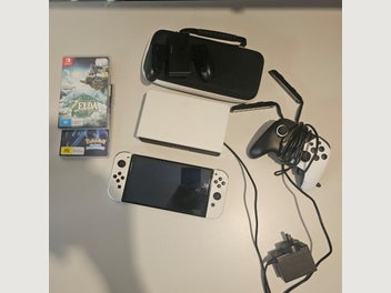 Image 1 of 3