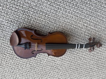 Image 1 of 7