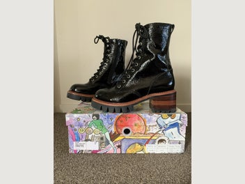 Image 1 of 3