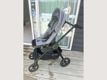 Image 1 of 8