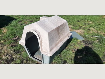 Image 1 of 3