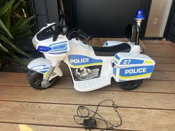 Image 1 of 4