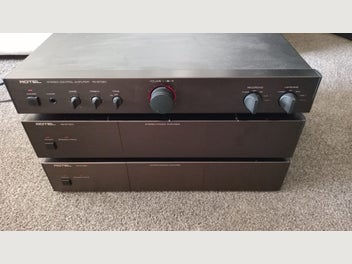 Image 1 of 7