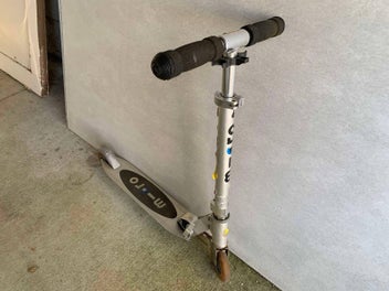 Image 1 of 4