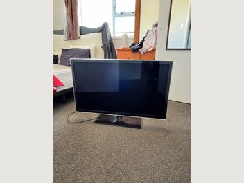 Image 1 of 5