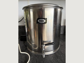 Image 1 of 5