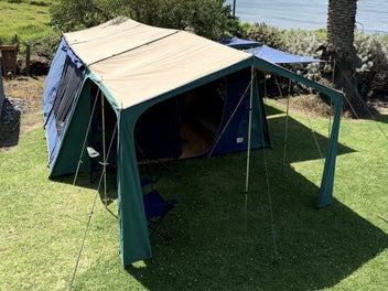 Image 1 of 5