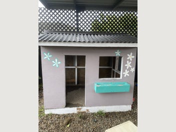 Image 1 of 5