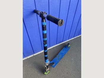 Image 1 of 4
