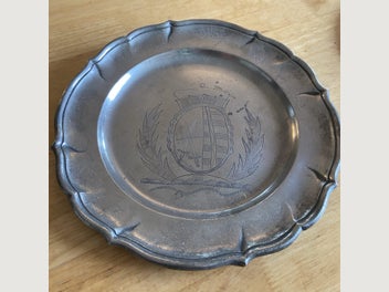 Image 1 of 6