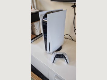 Image 1 of 4