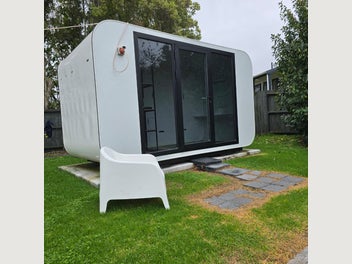Image 1 of 5