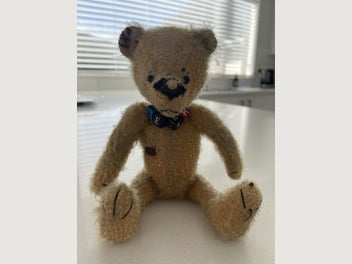 Image 1 of 7