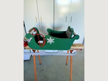 Image 1 of 6