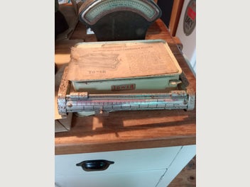 Image 1 of 6
