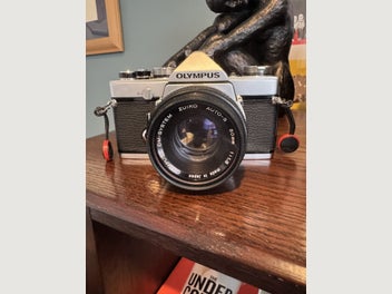 Image 1 of 6