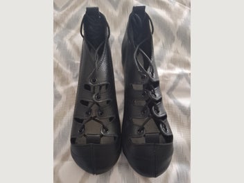 Image 1 of 5