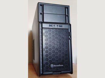 Image 1 of 8